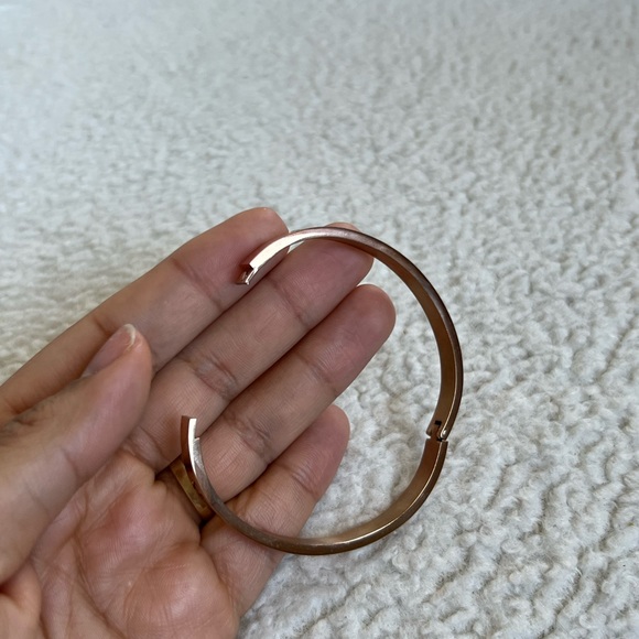 Stainless Steel RoseGold Love Bracelet with Crystals - Picture 7 of 9